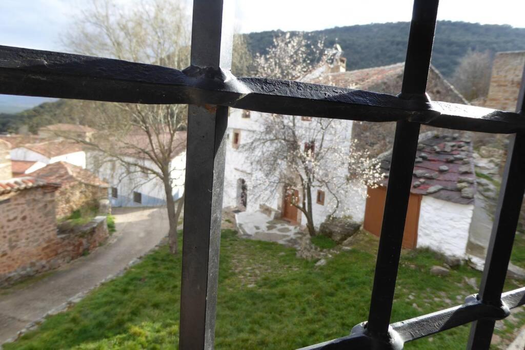 Casa Rural El Silvestrito Valdegena Exterior foto